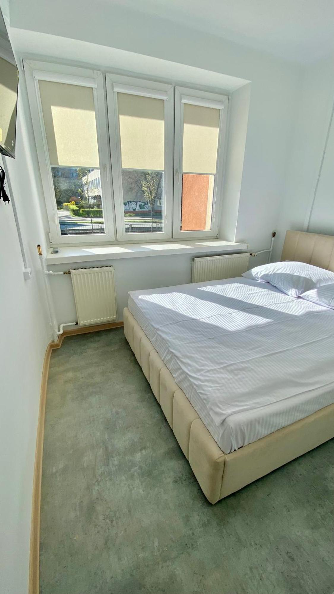 Hostel Harmonia Варшава Екстер'єр фото